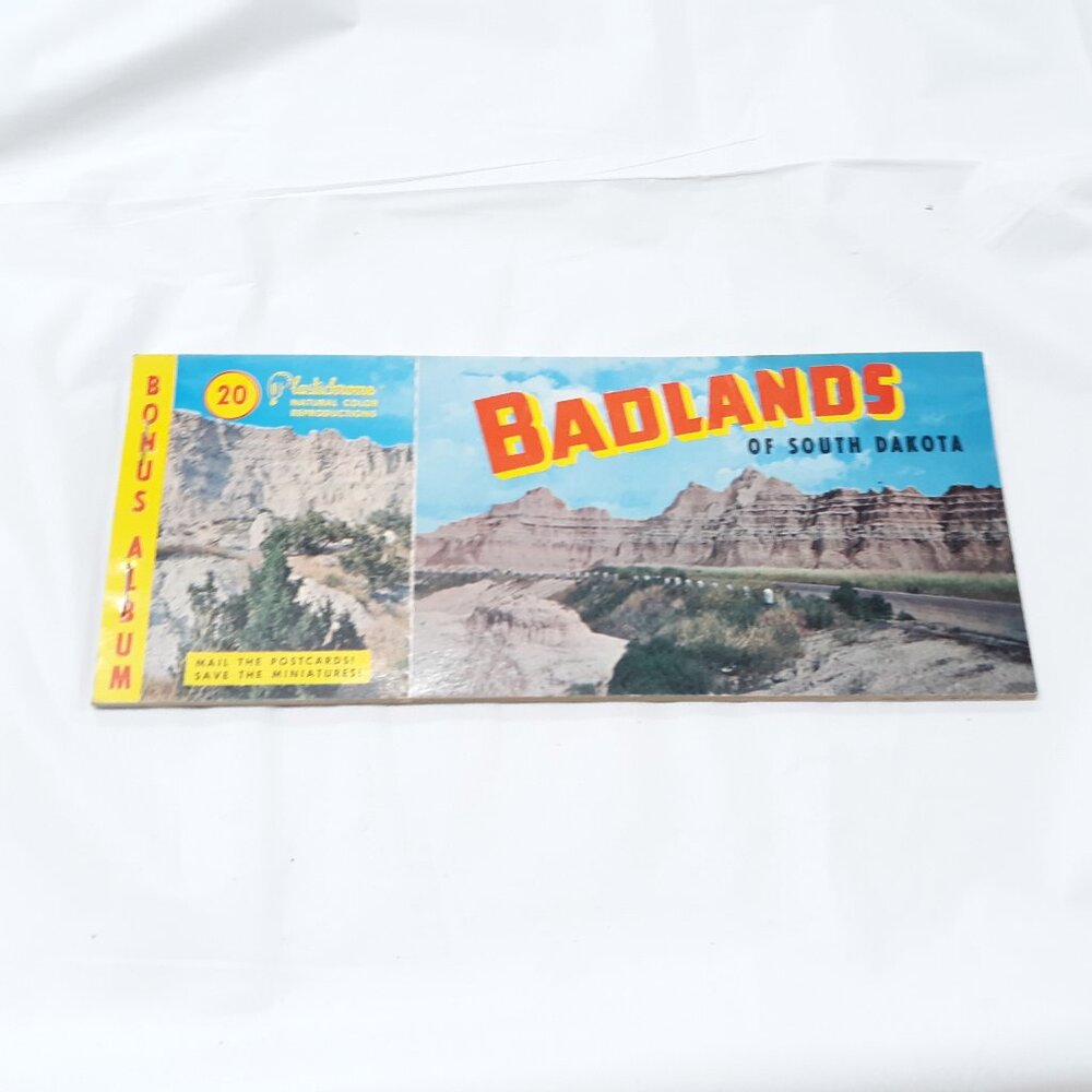 Badlands Of South Dakota Postcard Book Vintage